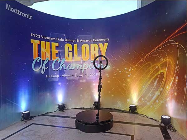 Thuê một photobooth 360° Thuê một photobooth 360°